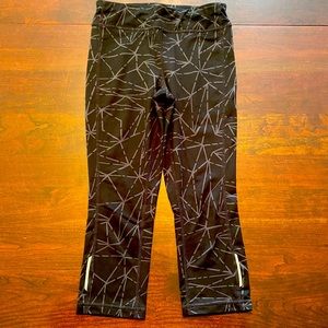 Athleta Girl capris size M